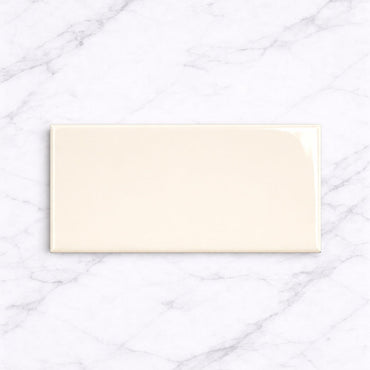 Underground Cream 10x20cm